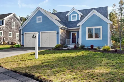 3 Water Lily Dr 1