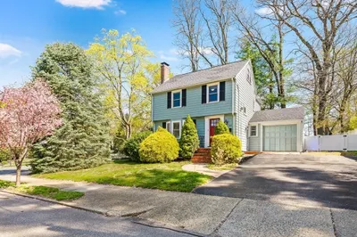 44 Pierrepont Rd