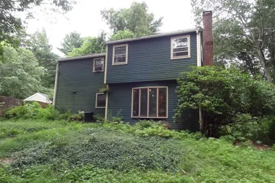 72 Marblehead Street