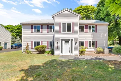 424 Andover St 1