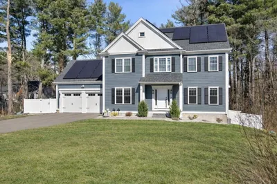 5 Greenbriar Lane 1