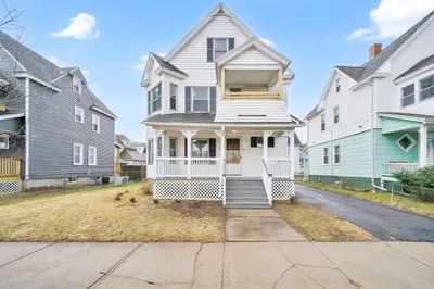 85 Grand St