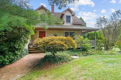 33 Homestead Ave 1