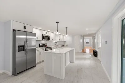 46 Maple St 1