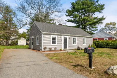 98 Rayburn Rd