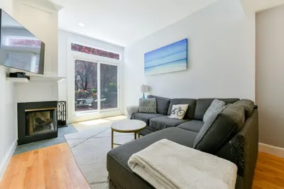 21 Cumberland St #2