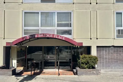 4 Trowbridge Place #3-C 1