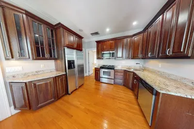 30-32 Ward St #2 1