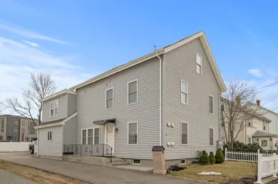 64 Waltham St #1 1
