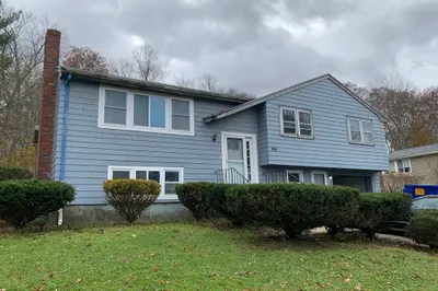 256 Evergreen Ave 1