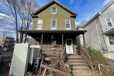 47 Everett St 1