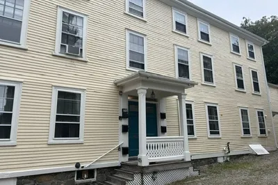 45 Washington St #5 1