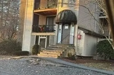 49 Parker Avenue #14