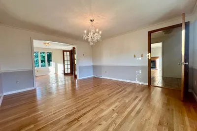 215 Main St #215