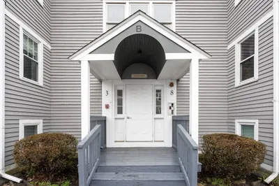 260 N Warren Ave #B8 1