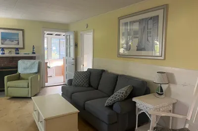 101 Silver Beach Ave 1