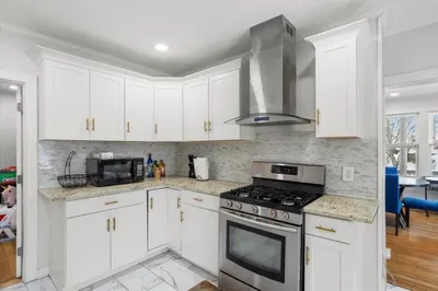 38 Klondike St 1