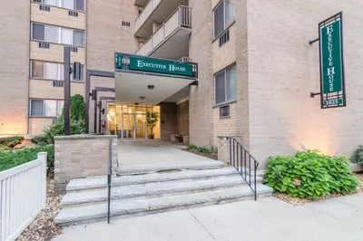 1025 Hancock St #5C