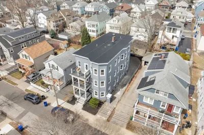 35 Fairmont St #2