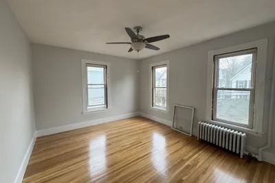 24 Foster St #1