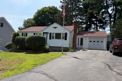 36 Carroll Rd