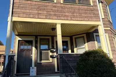 55 Frederick Ave #1