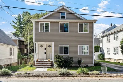 30-32 Unity Ave #30
