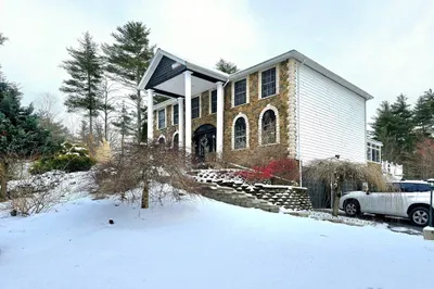 104 W Meadow Rd 1