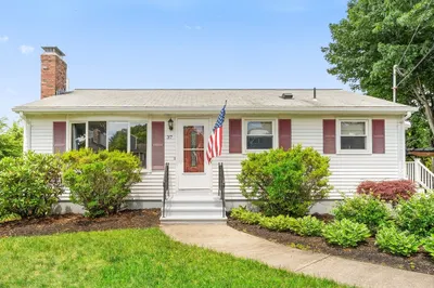 37 Angelo St