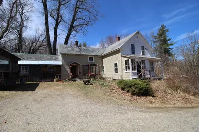 141 Wendell Rd 1