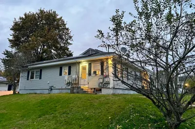119 Malwood Ave #1