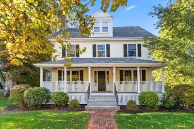 209 Waltham St 1