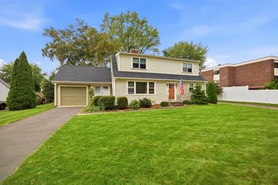 25 Saint Anthony St 1