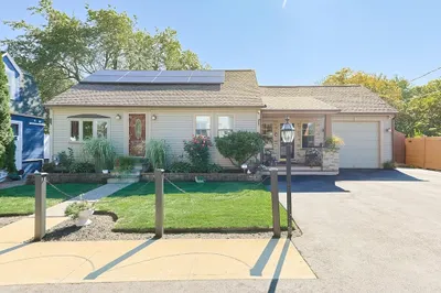 66 Boutelle St