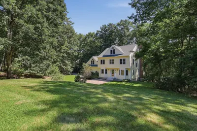 9 Sarah Doublet Road 1