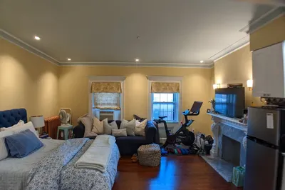 88 Charles St #7