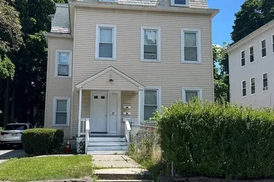 17 Freeland St 1