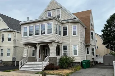 9 Yale Street #2