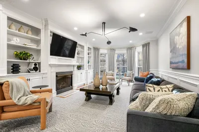 447 Beacon St #2 1