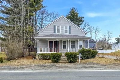 32 Fall River Ave #1 1