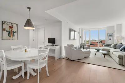 100 Lovejoy Wharf #7J 1