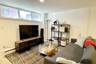 22 Anderson Street #22 1