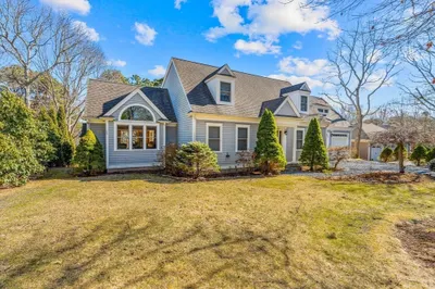 38 Rivers Edge Rd 1