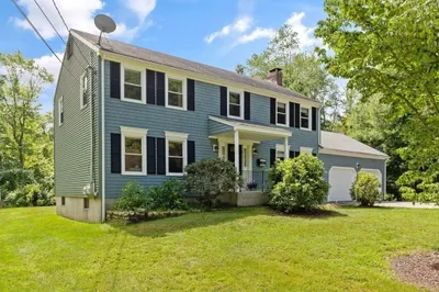 149 Brook Rd 1