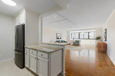 6 Whittier Pl #9H