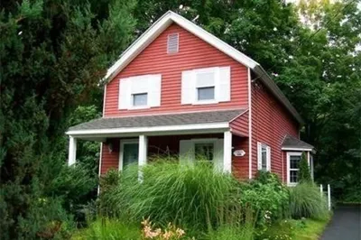 46 Chestnut Street 1