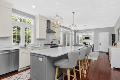 520 Little Sandy Pond Rd 1