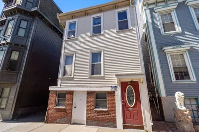 40 Lexington St