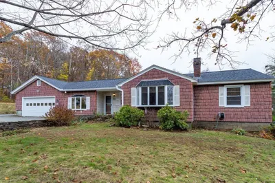 161 Kinsman Road 1