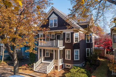 47 Prince St